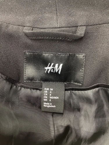 H&M