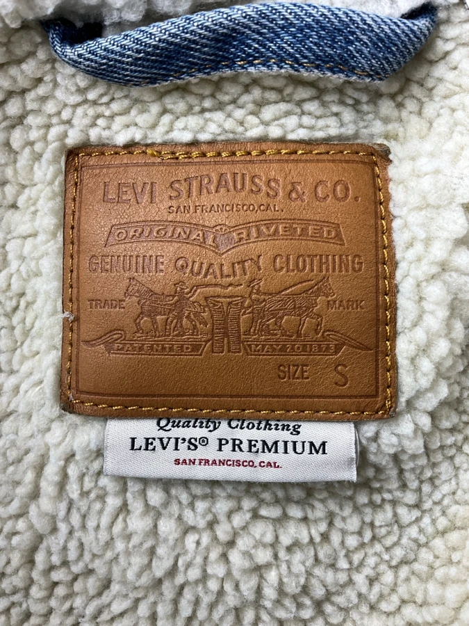 Levi’s