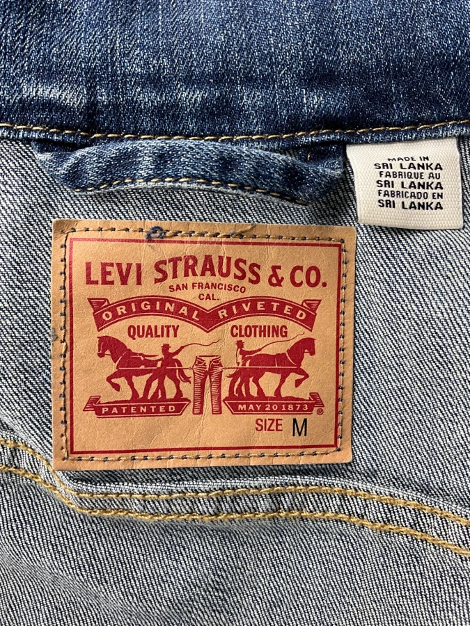 Levi's