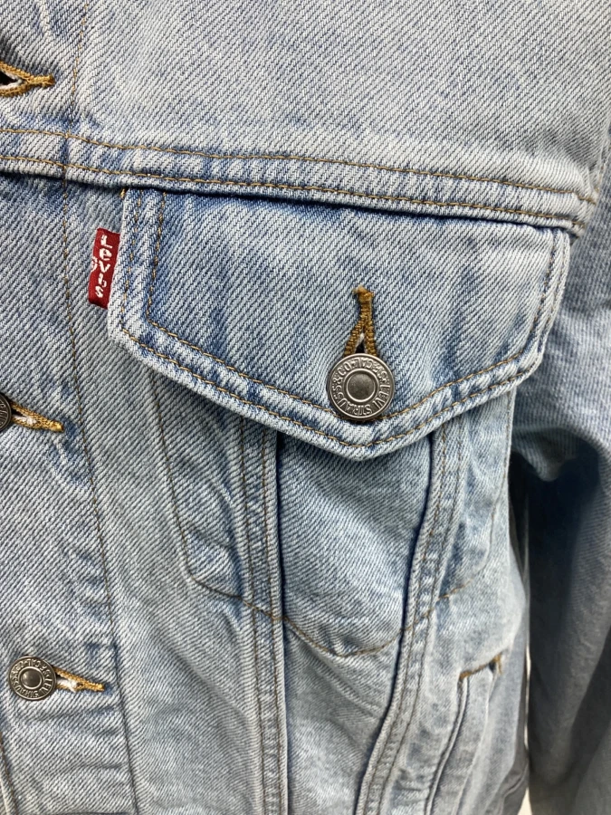 Levi’s