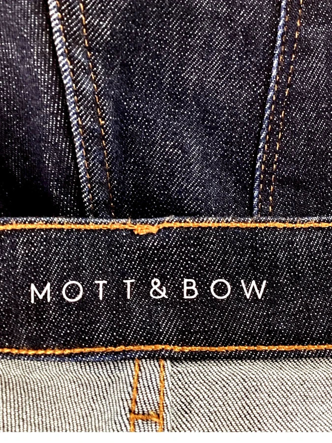 Mott & Bow