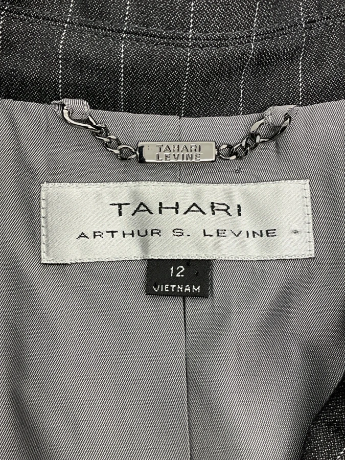 Tahari