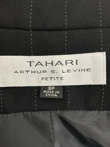 Tahari