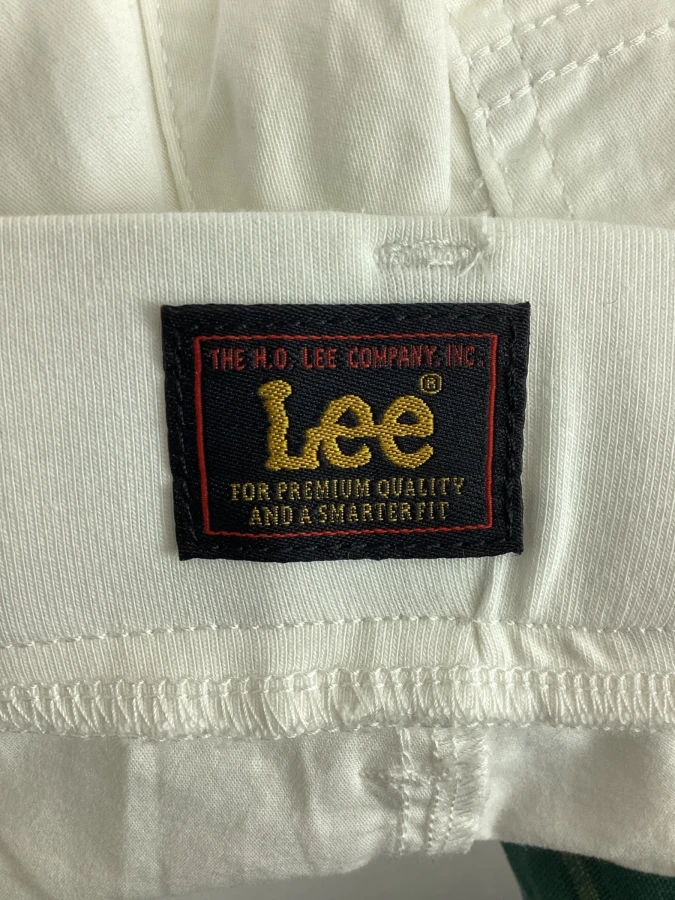 Lee