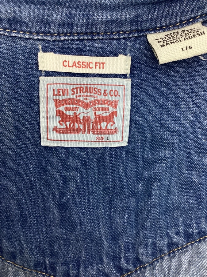 Levi’s