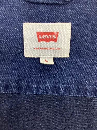 Levi’s