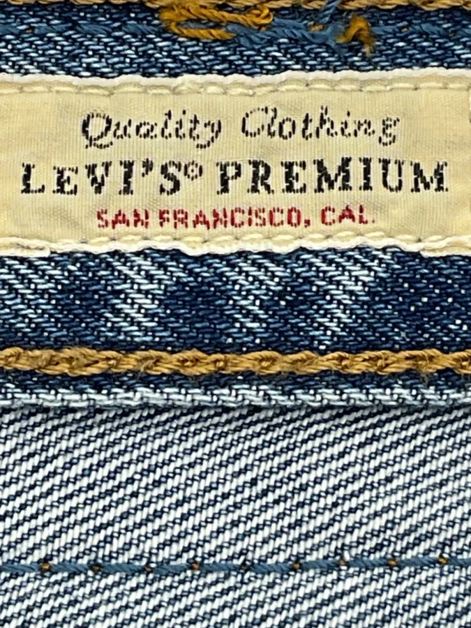 Levi's