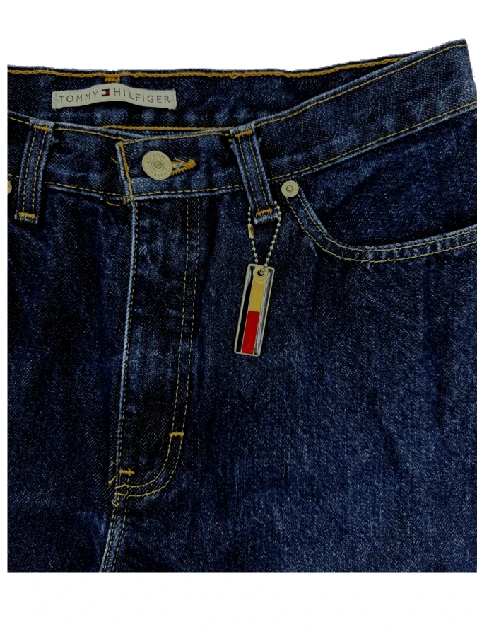 Tommy Hilfiger