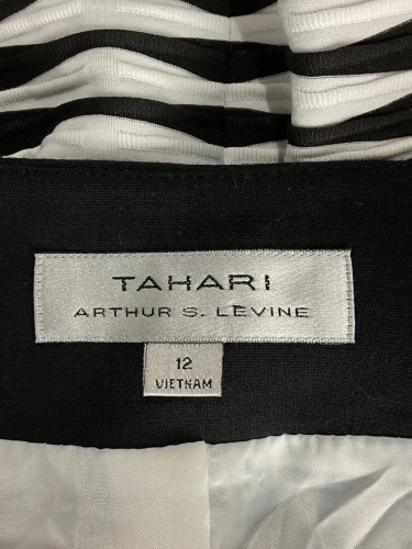 Tahari