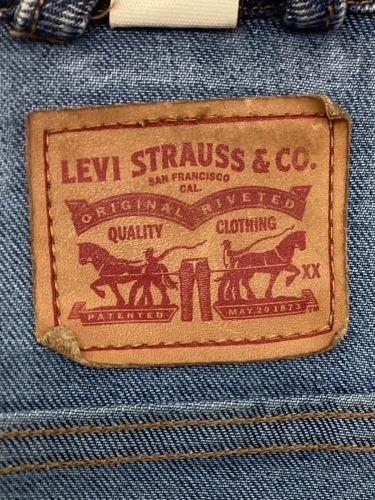 Signature Levis Strauss