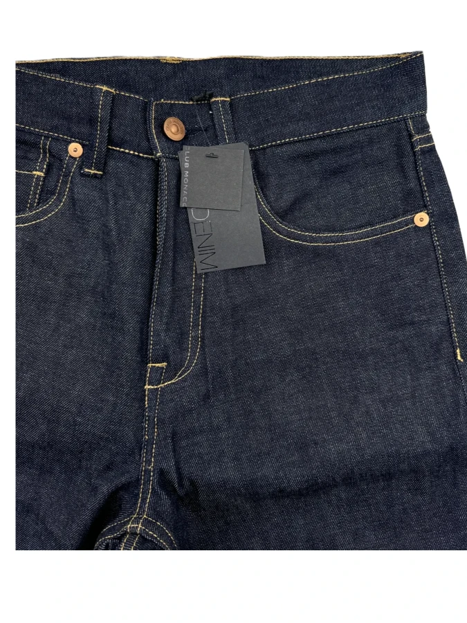 Club Monaco