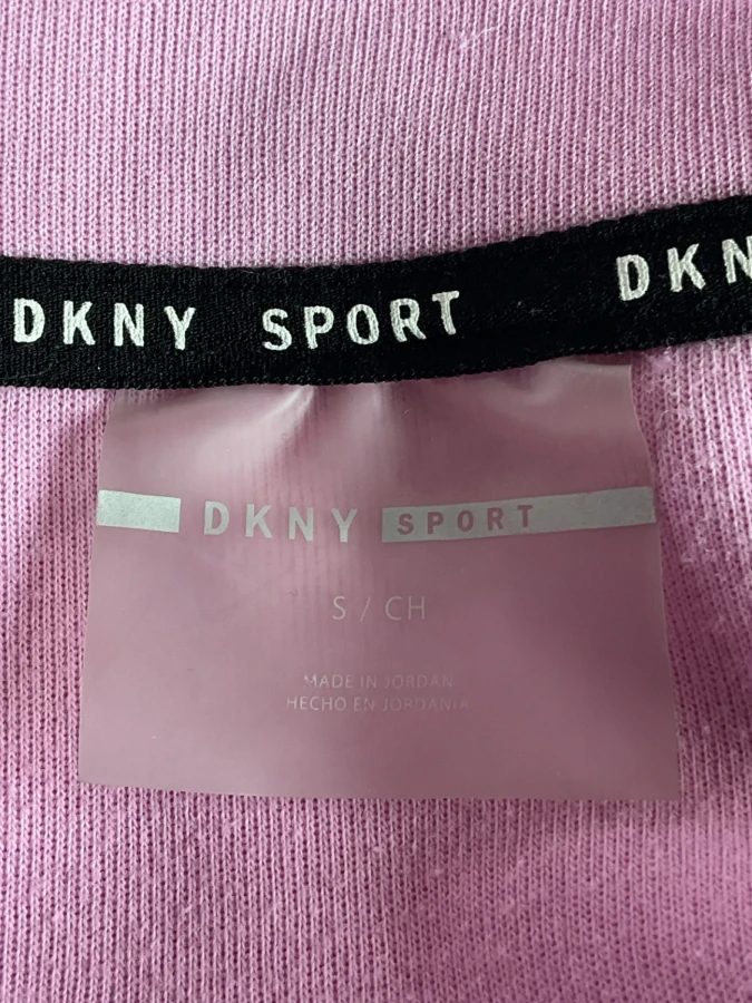 DKNY