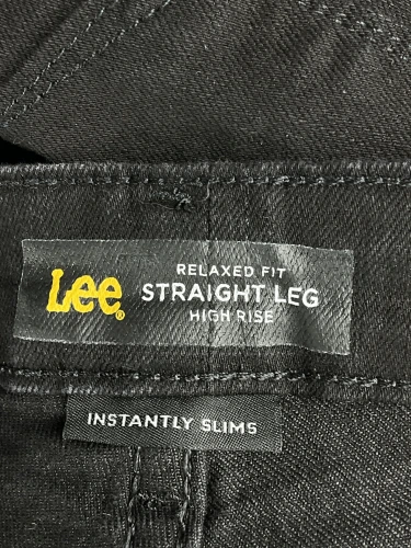 Lee