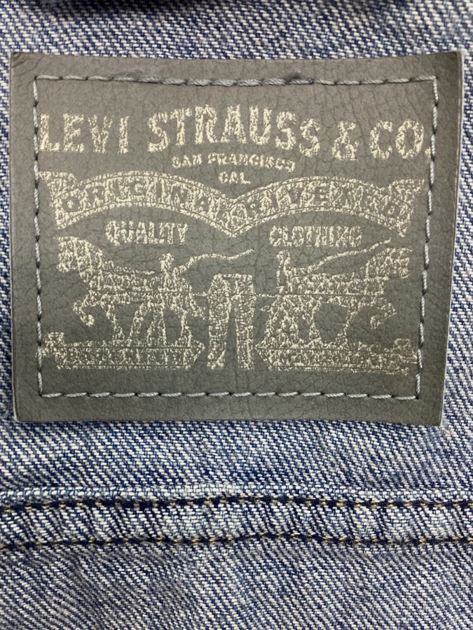 Levi’s