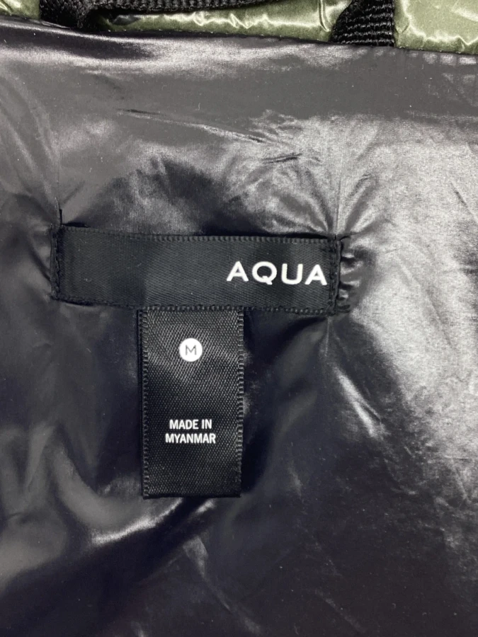 Aqua