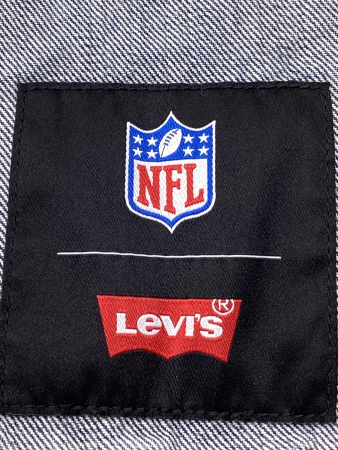 Levi’s