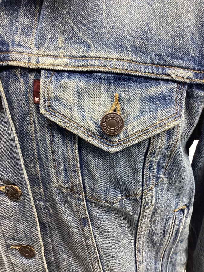 Levi’s