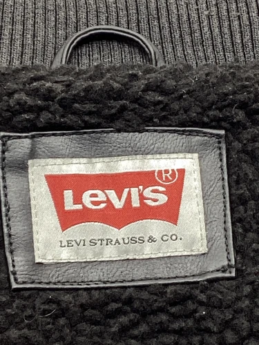Levi
