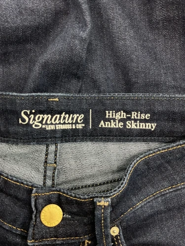 Signature by Levi Strauss & Co