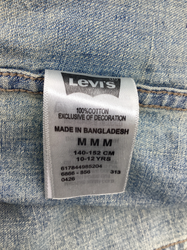 Levi's