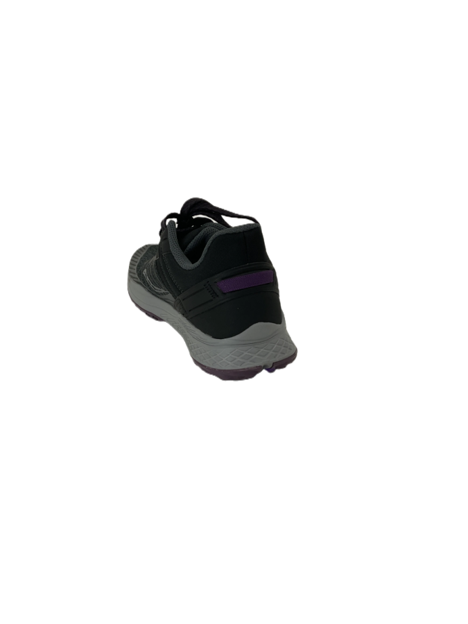 Saucony