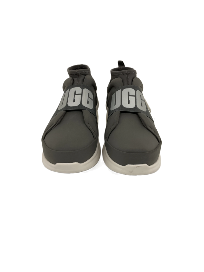 UGG