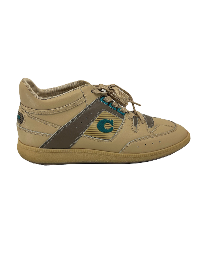 Coach