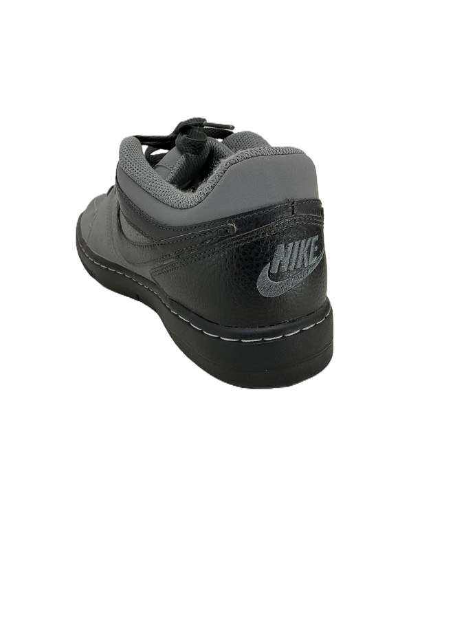 Nike Prestige