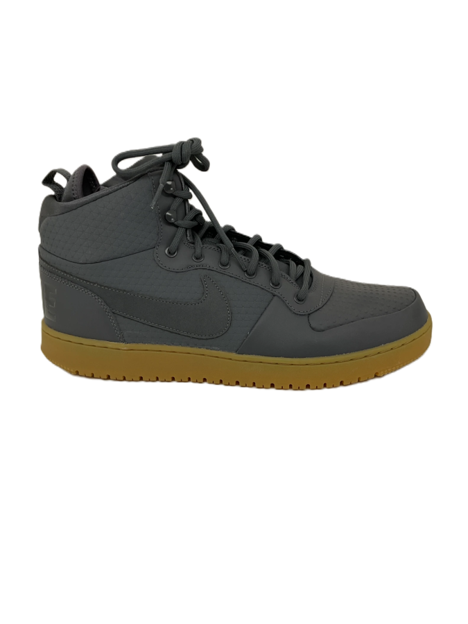 Nike Court