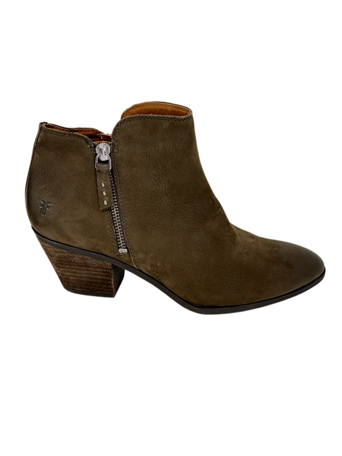 Frye Judy
