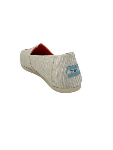 Toms