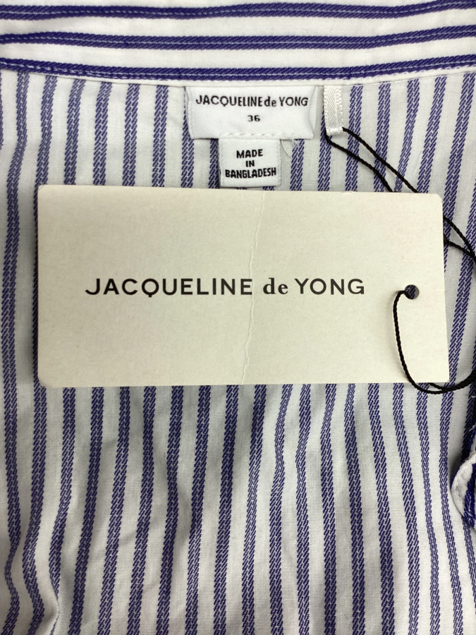 Jacquline de Yong