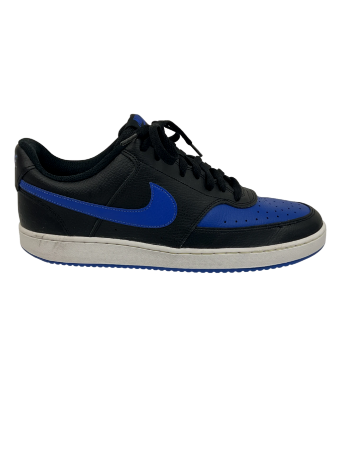 Nike Air Court