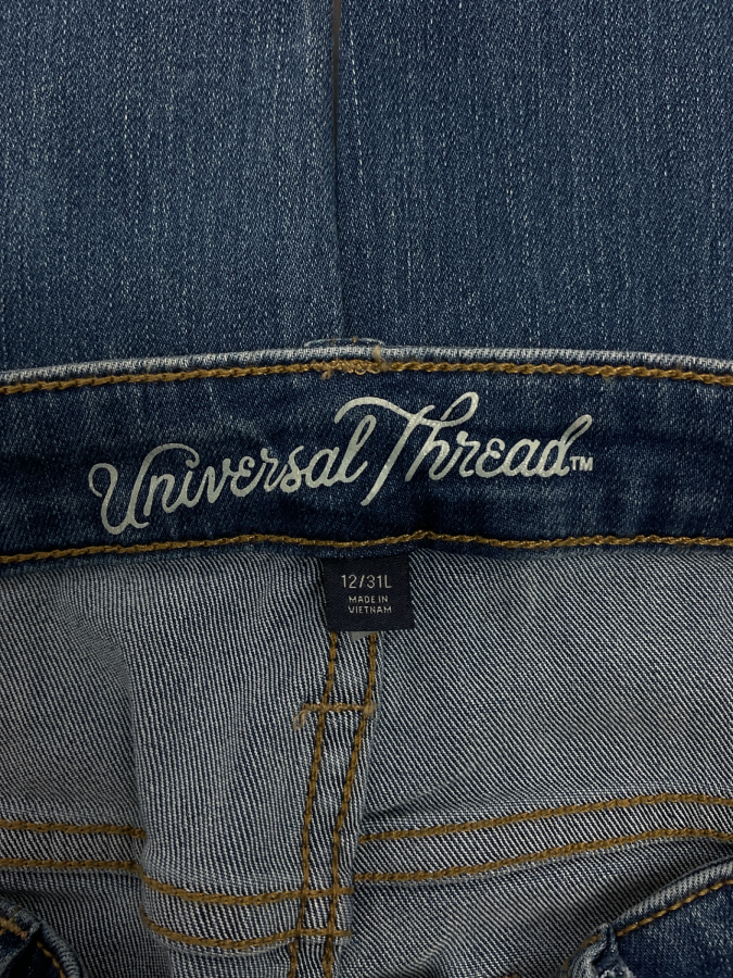 Universal Thread