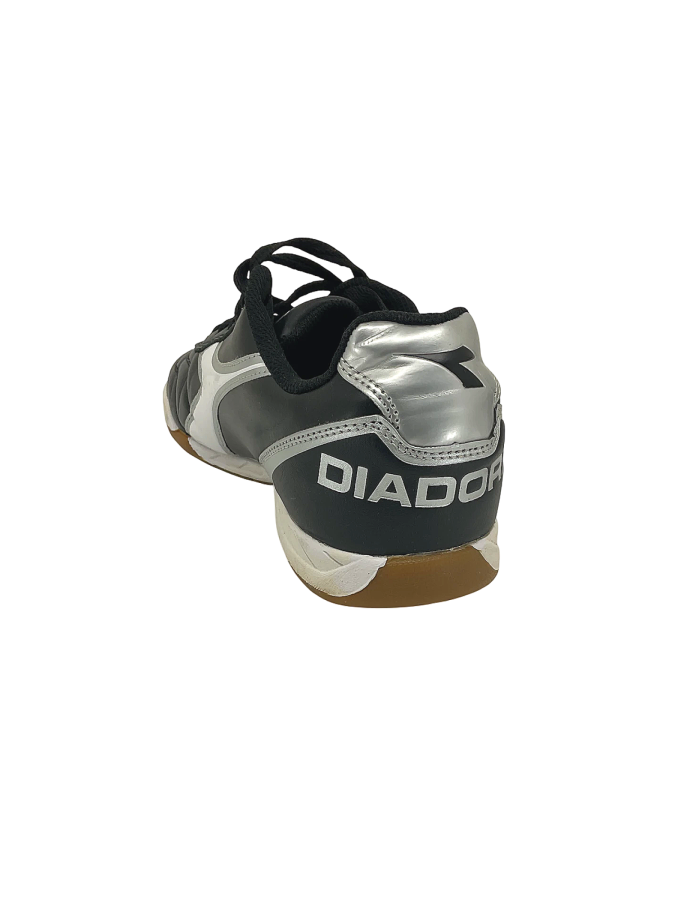 Diadora Capitano
