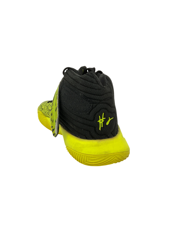 Nike Irving