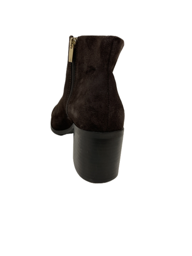 Vince Camuto