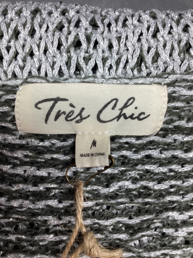 Tres Chic