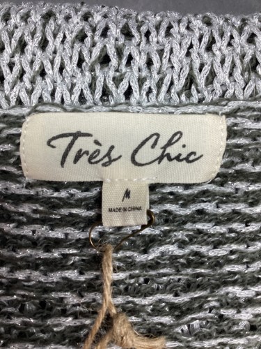 Tres Chic