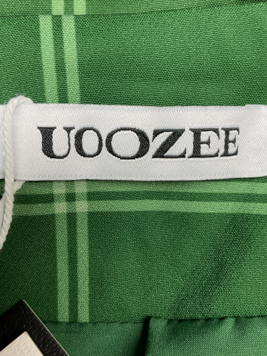 U0ozee