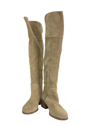 Vince Camuto