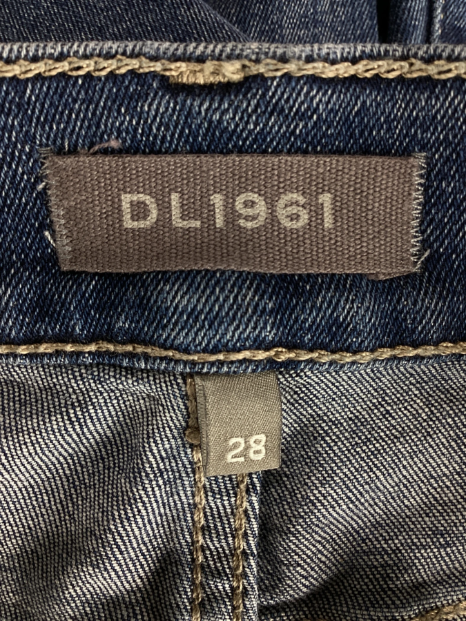 DL1961