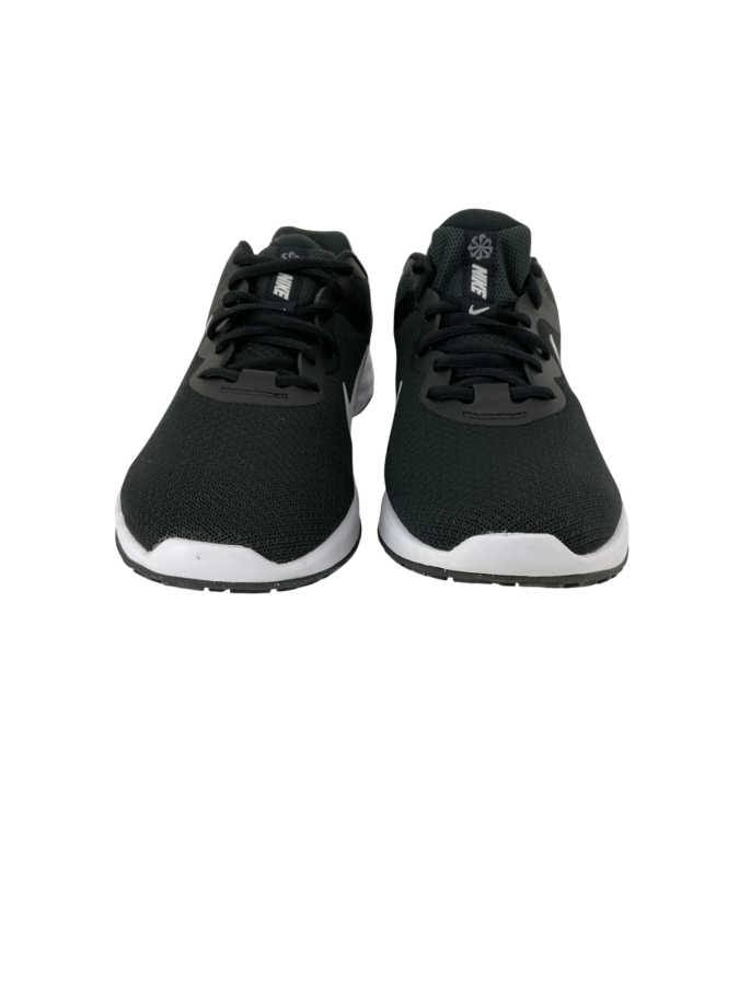 Nike Revolution