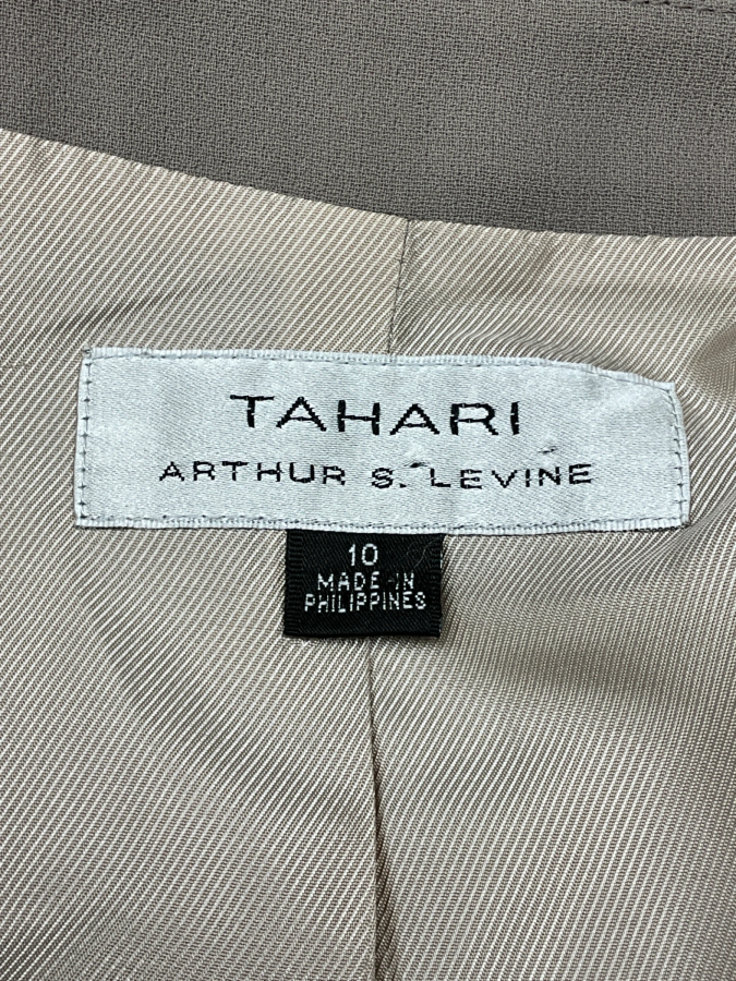 Tahari
