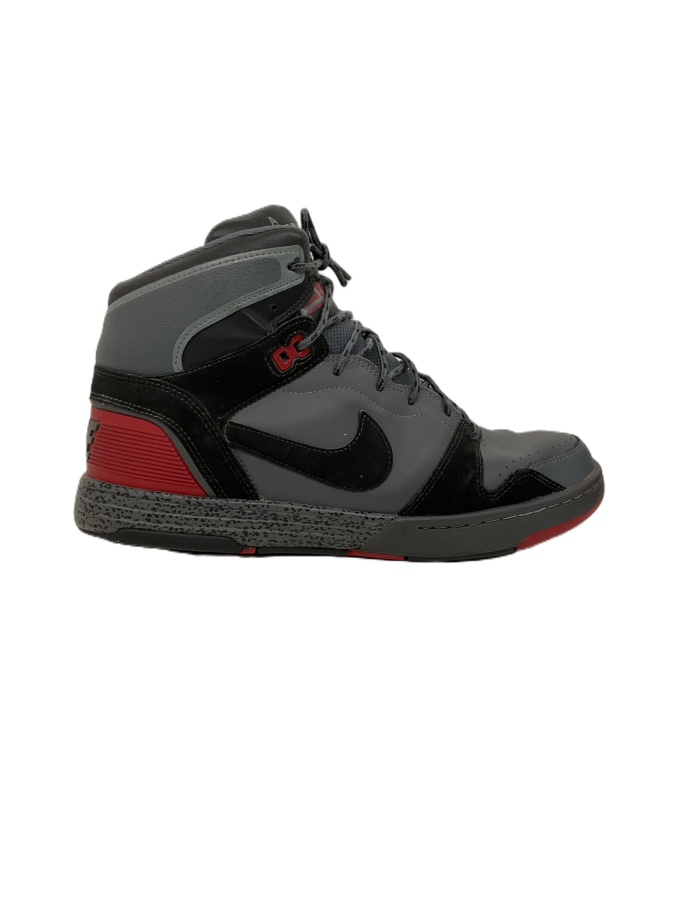 Nike Air Jordan 1