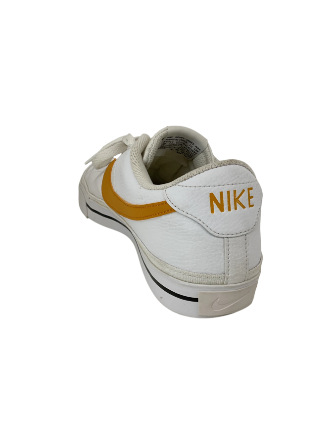 Nike Court