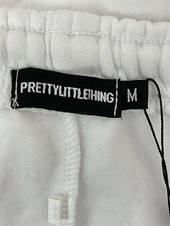 PrettyLittleThing