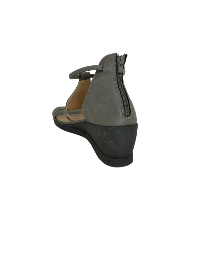 Journee Collection