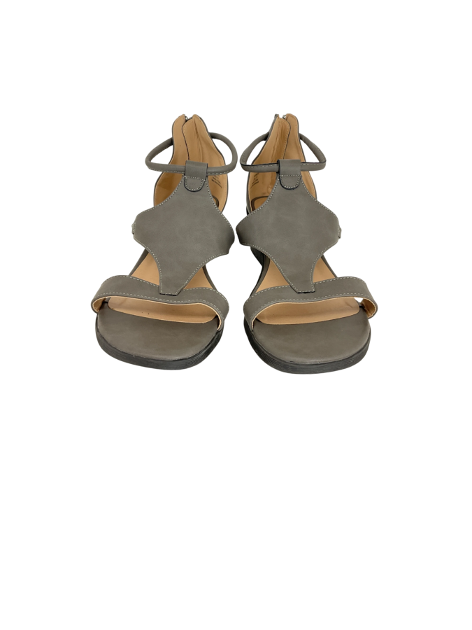Journee Collection