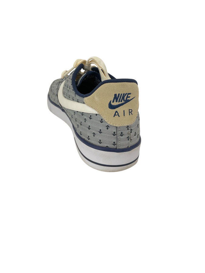 Nike Air Force